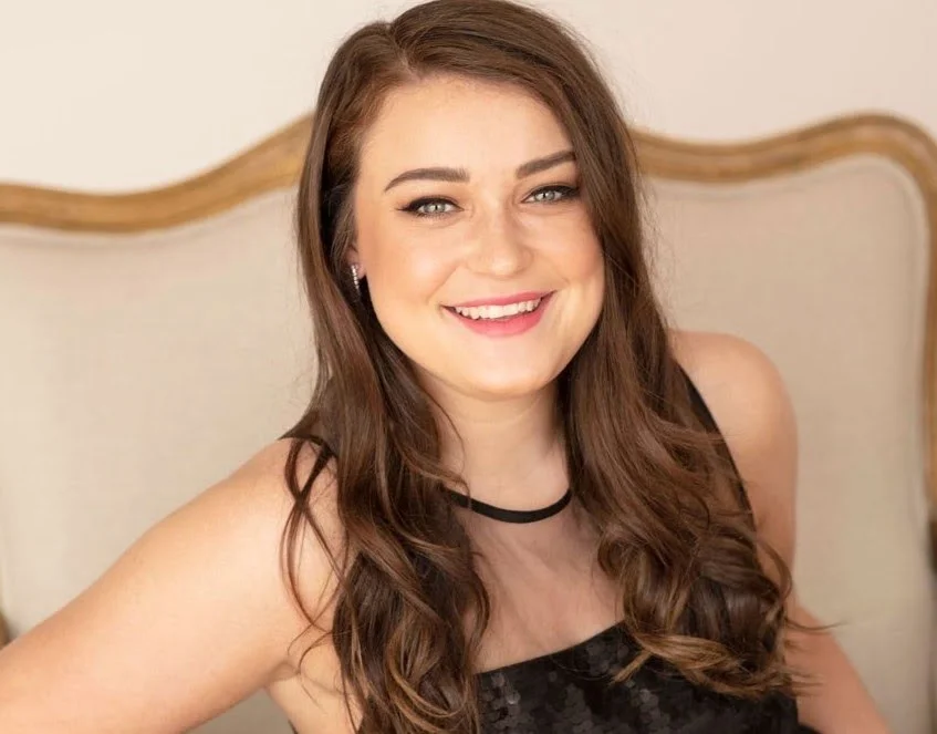 7 WAYS TO MAKE YOUR PROFILE PHOTO FABULOUS